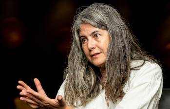 Selva Almada es uno de los referentes de la actual literatura argentina. Su libro Chicas muertas es uno de los títulos de consulta del feminismo en la región. FOTO Jaime Pérez.