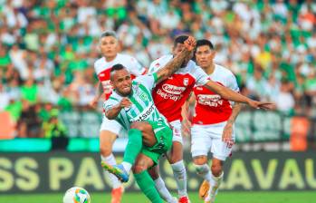 Imágenes del último duelo entre Nacional y Santa Fe en el Atanasio, cuando el cardenal terminó festejando en los cuadrangulares de la pasada Liga. FOTO CAMILO SUÁREZ
