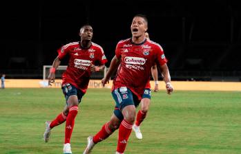 El volante Jaime Alvarado marcó uno de los mejores goles que ha celebrado el Medellín en esta edición de la Copa Sudamericana . FOTO: TOMADA DEL X DE @DIM_Oficial