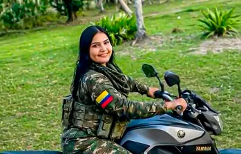 Rosa Angélica Tarazona, también conocido como “La Bebecita”, era oriunda de Santa Marta, tenía 20 años y dos hijos. Foto tomada de Redes Sociales. 