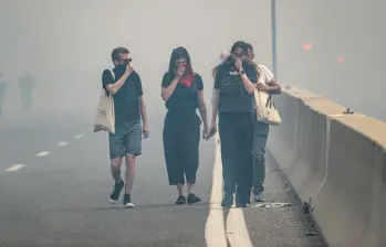 El humo de los incendios provocaba síntomas muy graves en personas con asma. FOTO Getty