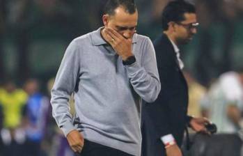 El técnico Alejandro Restrepo vive momentos difíciles con el Poderoso, su equipo dejó de jugar bien y lleva varias fechas sin conocer la victoria. FOTO CAMILO SUÁREZ 