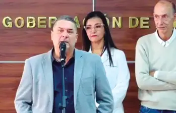 Luis Fernando Arroyave Soto, gerente del Hospital San Rafael de Itagüí, durante una rueda de prensa. FOTO Cortesía Gobernación