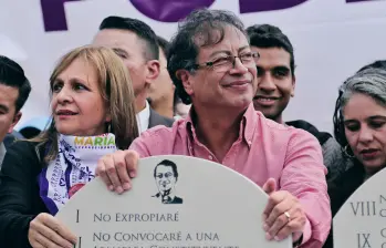 Petro incumplió promesa sobre mármol de no convocar una Asamblea Constituyente, ¿es un distractor?