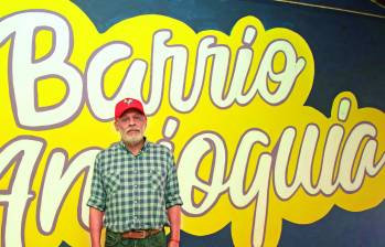 Francisco García ha estado ligado con el barrio Antioquia durante toda su vida. Ha sido durante 21 años el encargado de mantener viva la idea de una casa de la cultura en ese sector. Foto: Esneyder Gutiérrez