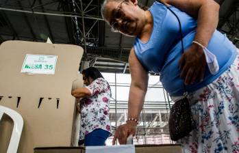 La Registraduría dispuso de 65 mesas de votación: 56 en Tarazá y 9 en Murindó. FOTO JULIO HERRERA