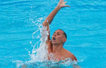 Gustavo Sánchez Acero acumula 10 años en la natación artística y ha sido medallista mundial tanto en la modalidad individual como en el dúo mixto. FOTO manuel Saldarriaga