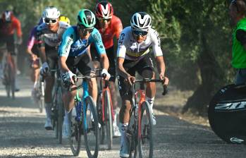 Egan tiene como objetivo este año competir en el Giro de Italia. Ahora es incierta su participación en la carrera que ganó en 2021. FOTO: GETTY