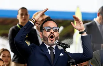 El presidente electo tomó la decisión de cerrar 14 embajadas en diferentes partes del mundo. Foto: Camilo Suárez