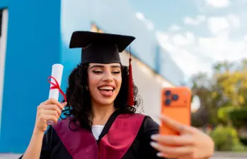 ¿Por qué cada vez más jóvenes colombianos ven en las redes sociales una alternativa a la universidad? FOTO: GETTY 