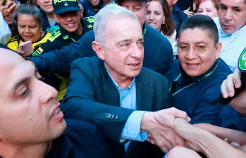 El Tribunal Superior revocó la detención domiciliaria de Álvaro Uribe. FOTO: Manuel Saldarriaga