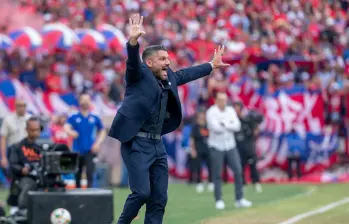 Javier Gandolfi ayer durante el clásico. FOTO: Juan Antonio Sánchez