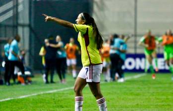 Isabella Díaz festejando el gol del triunfo sobre Venezuela. FOTO fcf