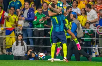 James Rodríguez manifestó que le había dicho a Campaz que anotaría un gol en el partido, cuando entró. Luis Díaz fue la gran figura de Colombia. Foto: Juan Antonio Sánchez
