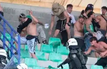 Imágenes de los disturbios del encuentro entre Jaguares y Nacional en Montería. FOTO TOMADA DE X