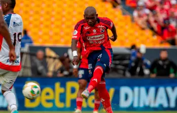 El futbolista Gerónimo Mancilla inició la jugada que terminó en el gol de Baldomero Perlaza el domingo, contra Alianza Valledupar. FOTO: Juan Antonio Sánchez