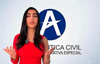 La Aeronáutica Civil aseguró que colaborará con los organismos de control y revisará los procesos cuestionados tras las denuncias sobre la presunta influencia de Gabriela Muñoz dentro de la entidad. FOTO: Captura de video y El Colombiano