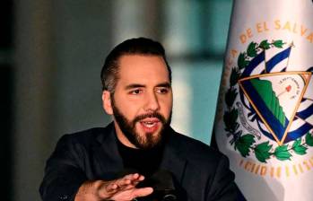 Nayib Bukele aseguró que cerca de la mitad de los 10.629 colaboradores ocasionales identificados podría acceder al programa Cero Ocio, que ofrece beneficios penitenciarios a cambio de trabajo en obras públicas. FOTO: GETTY