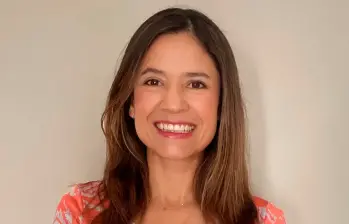 La economía colombiana muestra signos de recuperación, pero el camino hacia un crecimiento sostenible está lleno de matices. Así lo explica Laura Clavijo, directora de Investigaciones Económicas de Bancolombia. FOTO CORTESÍA