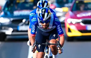 Daniel Martínez se alista para competir en el Tour de Francia. FOTO INSTAGRAM MARTÍNEZ
