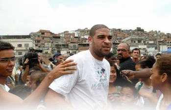 “No es el mejor lugar del mundo, pero es mi lugar”, ¿por qué Adriano se refugia en la favela donde creció?