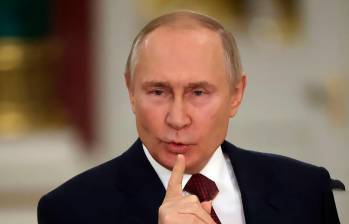 Después de aprobarse una reforma constitucional en 2020, Vladímir Putin podría seguir en el poder al frente de Rusia hasta 2036. FOTO: AFP
