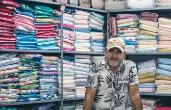 Jairo Bernal, de ancestro cejeño, llegó al Hueco hace más de tres décadas; allí se convirtió en un líder. FOTO JULIO CÉSAR HERRERA