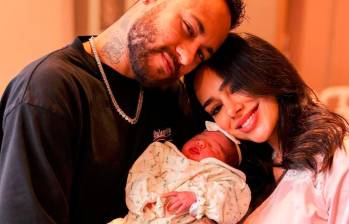 Neymar, Bruna Biancardi y su hija Maive, recién nacida. FOTO INSTAGRAM BRUNA
