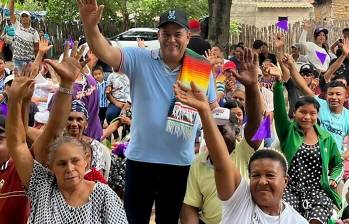 Samuel Santander Lopesierra, conocido como el “Hombre Marlboro”, es uno de los candidatos más fuertes para la Alcaldía de Maicao, La Guajira. Está vinculado a la investigación contra Nicolás Petro. FOTO cortesía