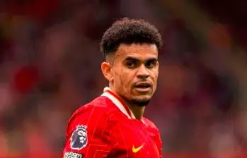 Luis Díaz aún no define su futuro en Europa. FOTO @central_lfc_br