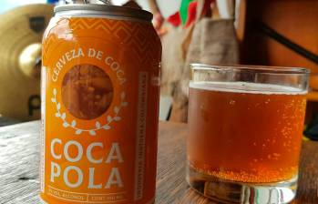 La cerveza es producida con coca cultivada en el departamento del Cauca, donde habita el pueblo nasa y luego procesada en las instalaciones de Coca Nasa, en Bogotá. FOTO cortesía