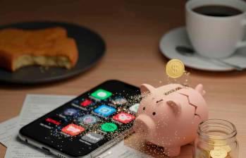 Consumo de café, suscripciones a plataformas y domicilios son los gastos hormigas más comunes. FOTO GENERADA POR IA