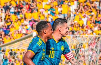 Jhon Arias y James Rodríguez, una sociedad que le puede dar a Colombia un muy buen resultado en el Mundial. FOTO FCF