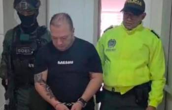 Carlos Alejandro Mejía Pineda, alias “Queso” o “Pálido”, fue capturado en Sabaneta, Antioquia. FOTO: CORTESÍA DE POLICÍA.