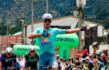 Wilmar Paredes, ganador de la primera etapa del Clásico RCN 2026. FOTO CORTESÍA PRENSA TEAM MEDELLÍN