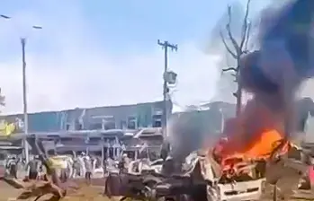 Atentado en Cali dejó varios muertos y heridos. Foto: captura de video