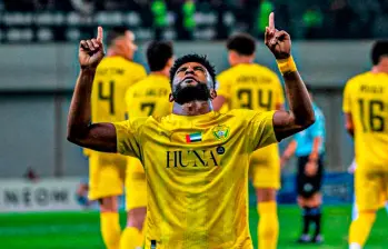 Miguel Borja celebrando sus anotaciones con el Al Wasl. FOTO AL WASL