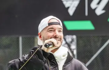Después de seis años, J Balvin vuelve a cantar a Medellín, se espera que a su concierto asistan más de 44.000 personas. FOTO: Esneyder Gutiérrez Cardona.