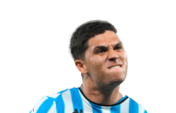 Juan Fernando Quintero fue uno de los futbolistas determinantes para que Racing consiguiera el título de Copa Sudamericana 2024. Tiene contrato con el cuadro argentino hasta diciembre del 2026. FOTO Getty