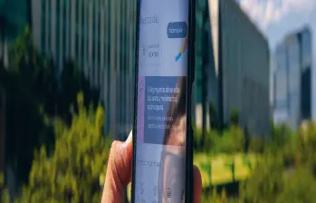 Bancolombia reportó intermitencias en su app y anunció un mantenimiento programado que afectará el pago de facturas en canales digitales. FOTO Camilo Suárez