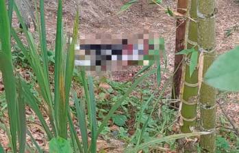 El hombre fue hallado cerca del lecho del río Tapartó. FOTO: Cortesía.