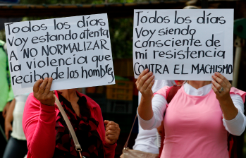 Imagen de referencia de una protesta para rechazar los abusos contra las mujeres. FOTO ARCHIVO EL COLOMBIANO.