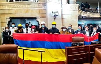 Miembros de la oposición estuvieron presentes en la instalación y tuvieron la palabra con tres de sus representantes. FOTO Twitter María José Pizarro
