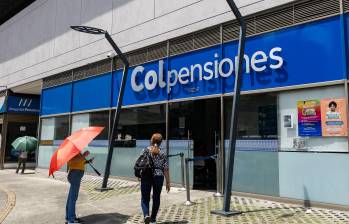 El Gobierno de Abelardo de la Espriella prepara cambios en las reglas de inversión de los fondos privados de pensiones y revisa otras medidas del sistema pensional. FOTO Camilo Suárez