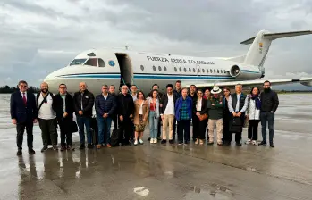 Esta es la delegación de paz del Gobierno en la suspendida mesa con el ELN. FOTO: Cortesía