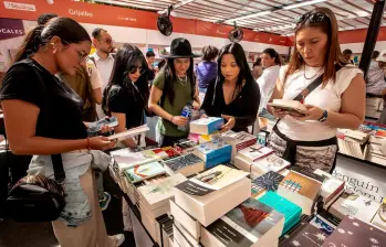 Los organizadores de la Fiesta del Libro esperan la visita de alrededor de medio millón de personas y la venta de alrededor de dos millones de dólares . FOTO el colombiano 