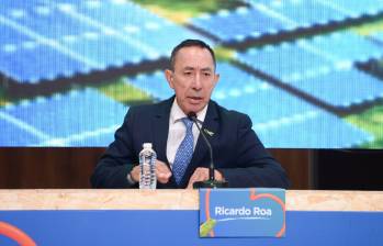 El presidente Ricardo Roa fue recibido con gritos y protestas justo cuando se disponía a presentar su informe anual de gestión correspondiente al último año. Foto: Cortesía