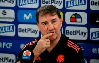 Néstor Lorenzo mantiene la confianza para revertir la racha negativa de Colombia en Eliminatorias. FOTO: AFP