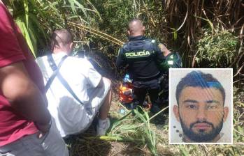 Los agentes del CTI de la Fiscalía realizan la inspección al cuerpo sin vida del israelí Noam Maman, de 23 años, quien falleció en este accidente de parapente. FOTO: CORTESIA