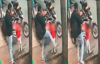 En un video quedó registrada la agresión al menor de edad en la zona urbana de Ciudad Bolívar, Suroeste antioqueño. Cuando el menor se le acercó, el hombre reaccionó dándole una patada. FOTOS: Captura de video Bolívar Antioquia NTC